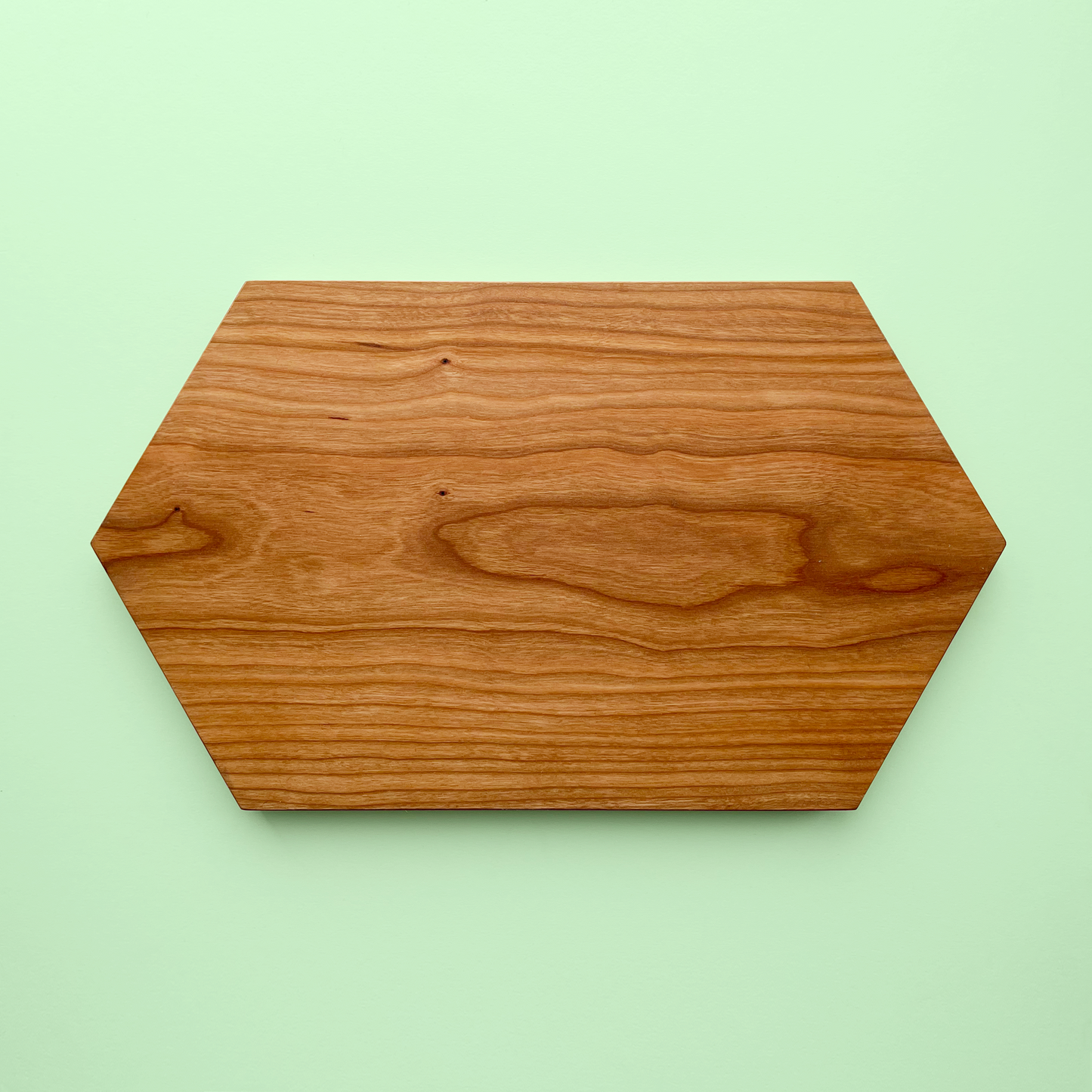 Titan Board in Cherry
